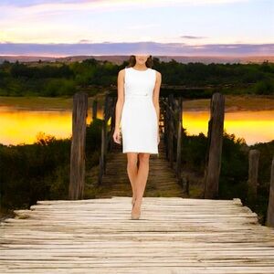 Tommy Hilfiger Elegant White Midi Dress